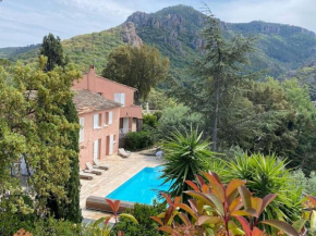 Villa avec piscine, parc naturel Estérel, nature, 15 min de Mandelieu